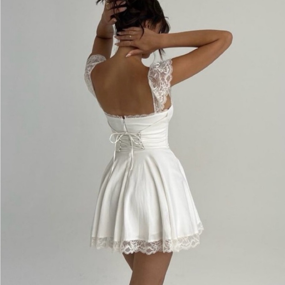 House of CB Kaia Dress Mini Corset Elegant White Lace Dress